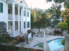 los angeles apartments, historical apartments, art deco apartments, historical buildings los angeles, los angeles historical apartments, historical apartments for rent, los angeles apartments for rent, LA apartments, LA historical apartments, LA apartment rentals, los angeles apartment rentals, southern plantation style, southern plantation style architecture, southern plantation style apartment