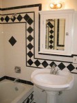 blk-wht-bthroom