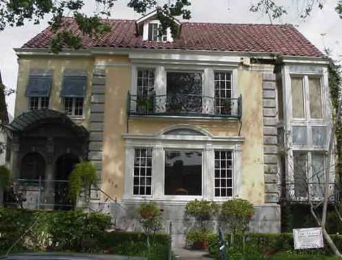 los angeles apartments for rent, los angeles available apartments, los angeles apartment rentals, los angeles historic building, LA apartments for rent, LA apartment rentals, LA available apartments, LA historical building, historic art deco, art deco style, historic building, los angeles, art deco apartments, hollywood, mansfield avenue